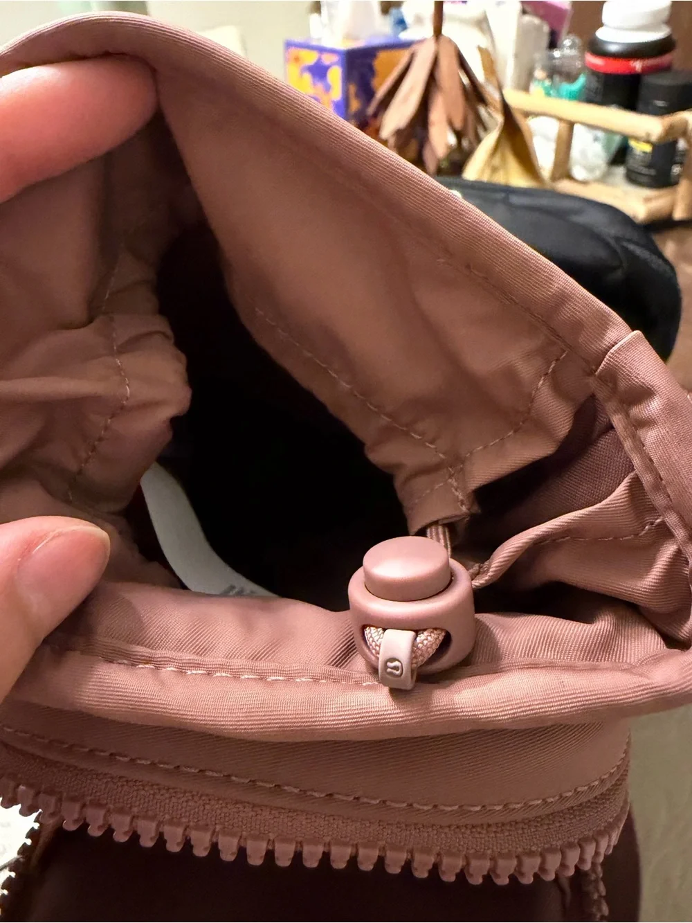 lululemon athletica Dusty Rose water bottle Bag